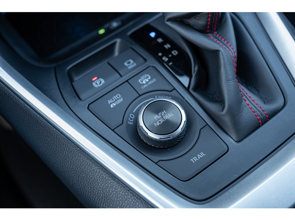 Fahrzeugansicht TOYOTA RAV 4 2.5 Plug-in Hybrid 4x4 Teamplayer - Bild 26