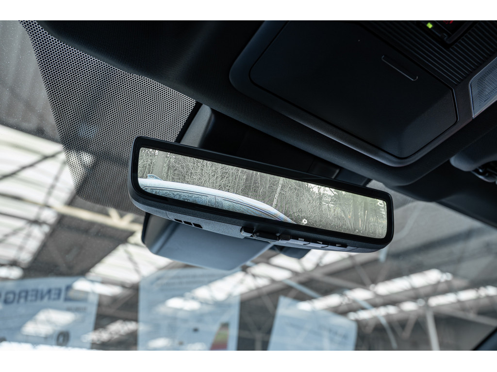 Fahrzeugansicht TOYOTA RAV 4 2.5 Plug-in Hybrid 4x4 Teamplayer - Bild 29