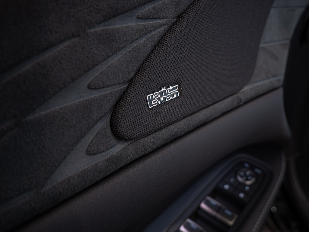 Fahrzeugansicht LEXUS RX 450h + E-Four Luxury - Bild 30