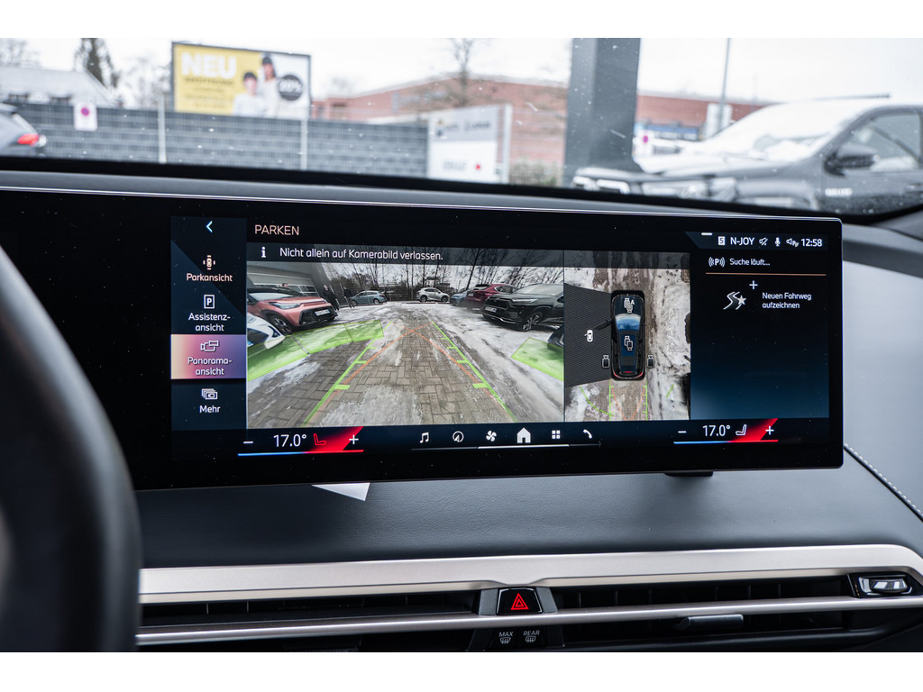 Fahrzeugansicht BMW iX xDrive40 SPORT ELEKTRO - Bild 13