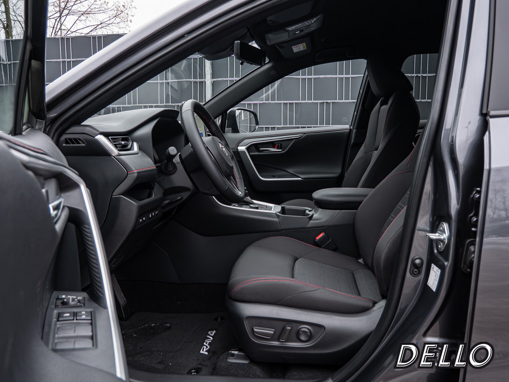 Fahrzeugansicht TOYOTA RAV 4 2.5 Plug-in Hybrid 4x4 Teamplayer - Bild 11