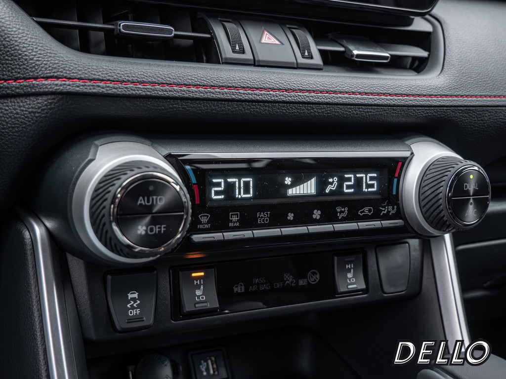 Fahrzeugansicht TOYOTA RAV 4 2.5 Plug-in Hybrid 4x4 Teamplayer - Bild 18