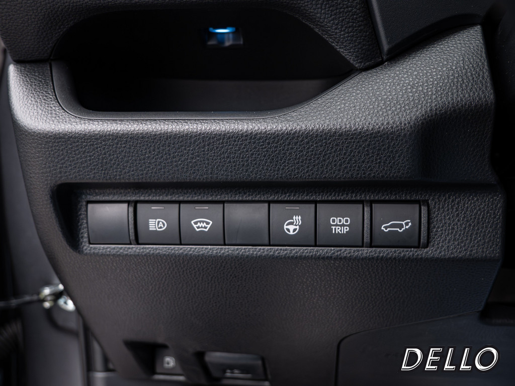 Fahrzeugansicht TOYOTA RAV 4 2.5 Plug-in Hybrid 4x4 Teamplayer - Bild 35