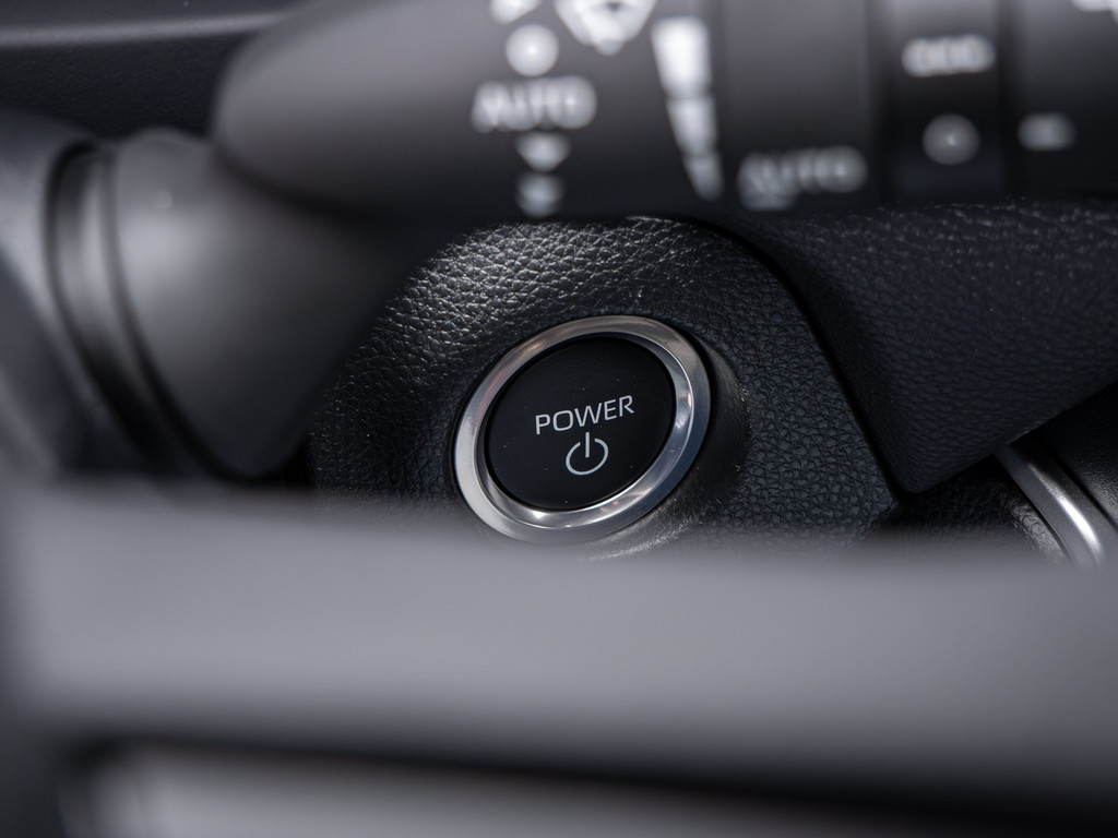 Fahrzeugansicht TOYOTA RAV 4 2.5 Plug-in Hybrid 4x4 Teamplayer - Bild 29