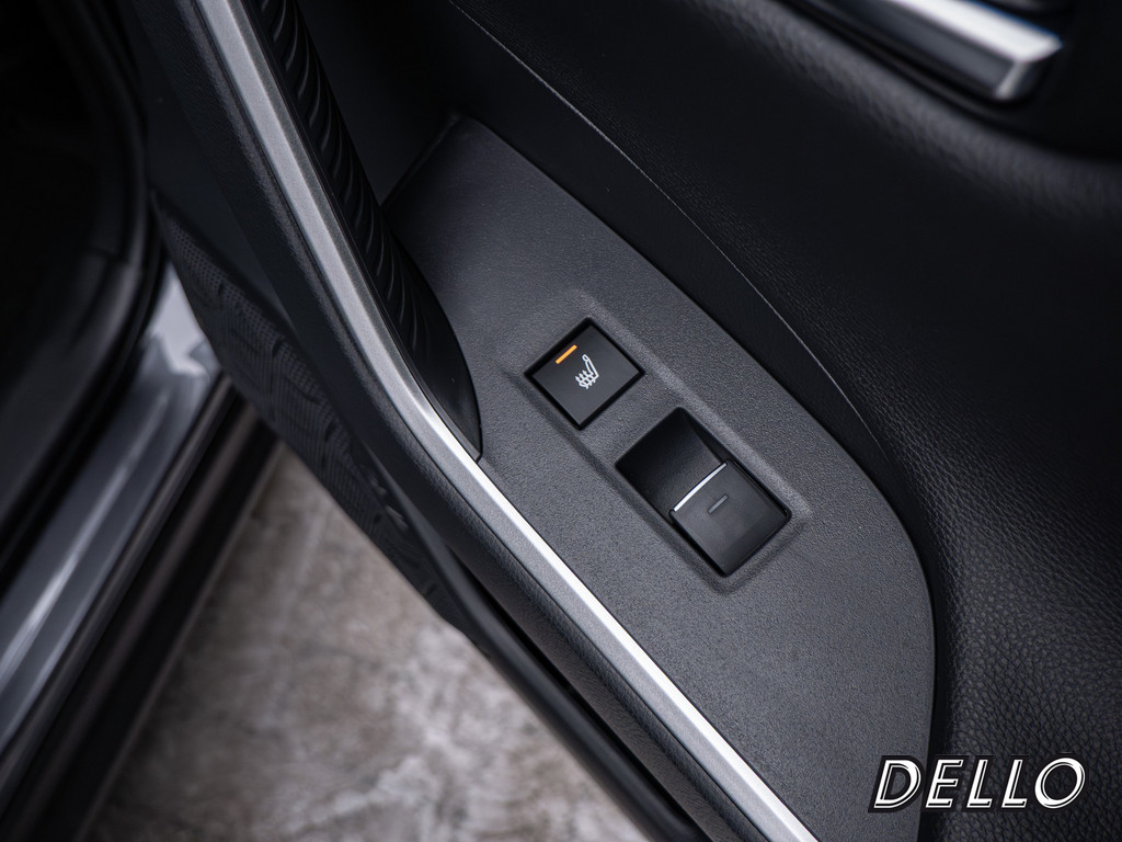 Fahrzeugansicht TOYOTA RAV 4 2.5 Plug-in Hybrid 4x4 Teamplayer - Bild 3