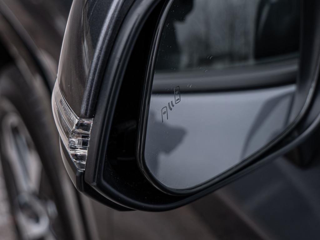 Fahrzeugansicht TOYOTA RAV 4 2.5 Plug-in Hybrid 4x4 Teamplayer - Bild 10