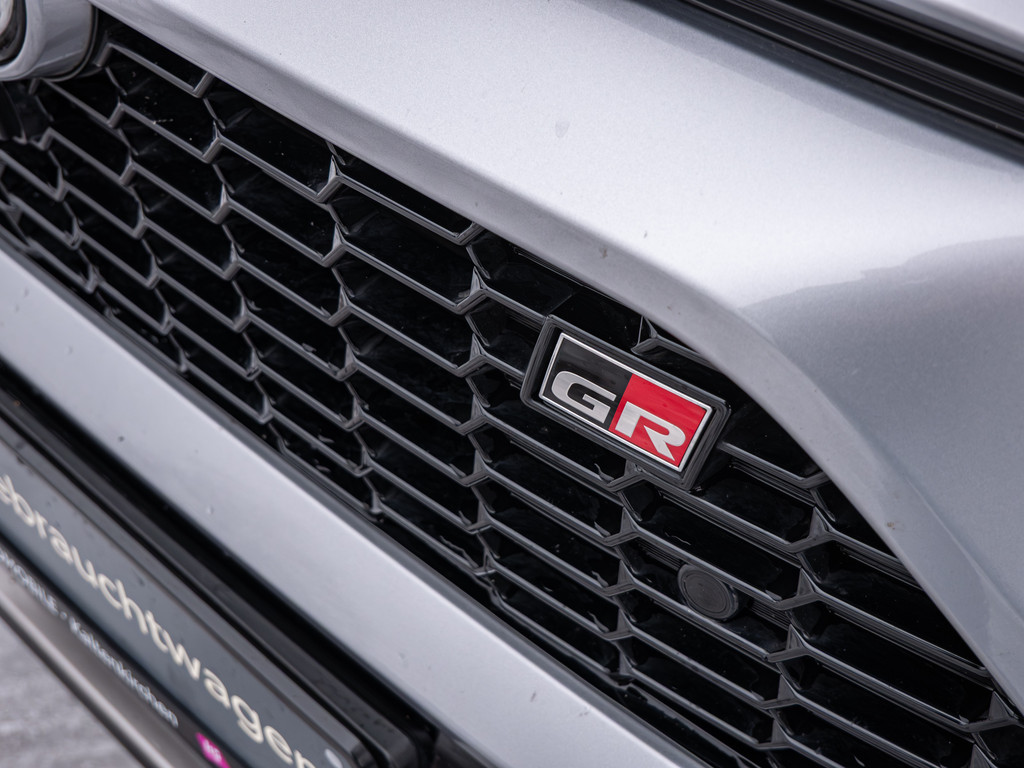 Fahrzeugansicht TOYOTA RAV 4 2.5 Plug-in Hybrid GR Sport 4x4 - Bild 3