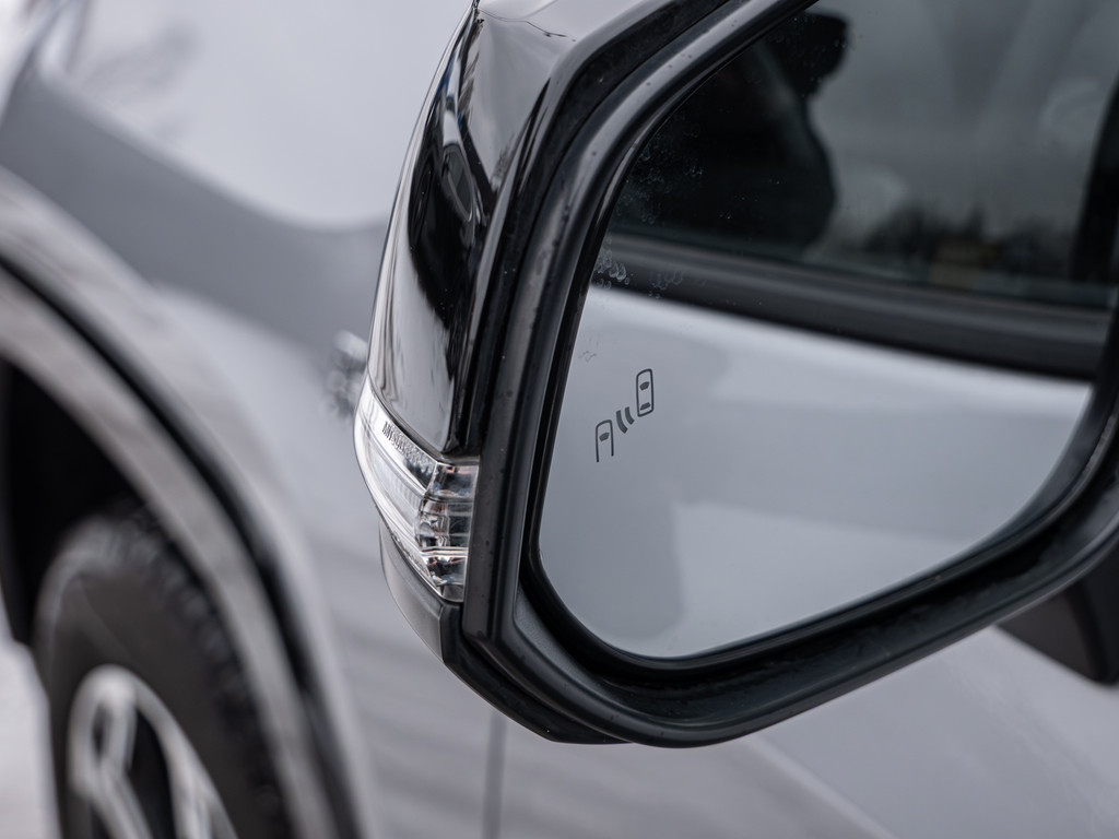 Fahrzeugansicht TOYOTA RAV 4 2.5 Plug-in Hybrid GR Sport 4x4 - Bild 6