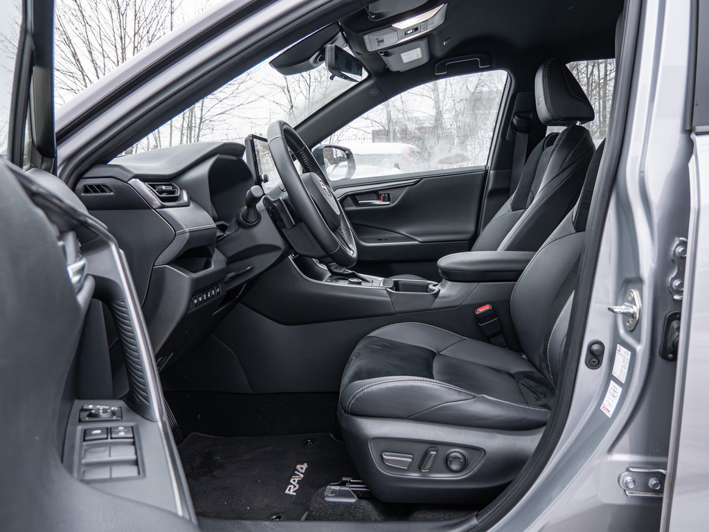 Fahrzeugansicht TOYOTA RAV 4 2.5 Plug-in Hybrid GR Sport 4x4 - Bild 7