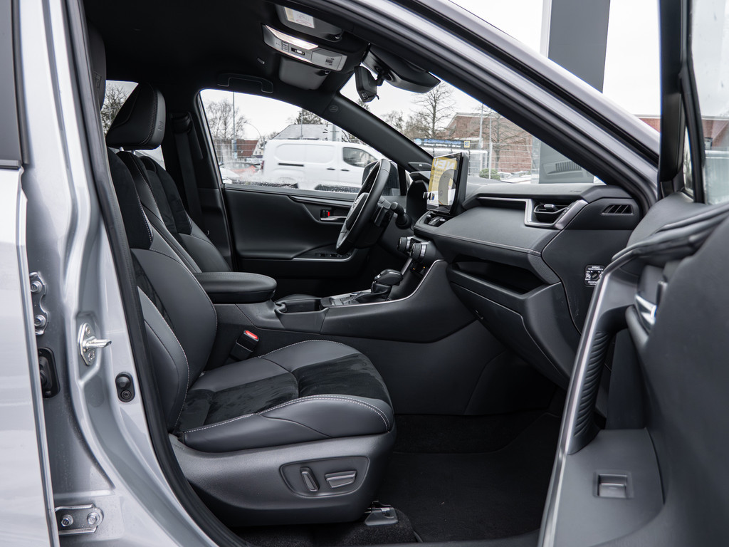 Fahrzeugansicht TOYOTA RAV 4 2.5 Plug-in Hybrid GR Sport 4x4 - Bild 8