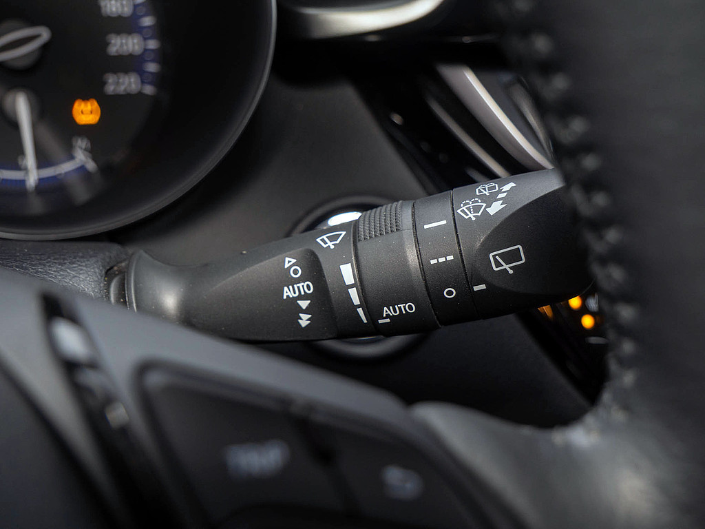 Fahrzeugansicht TOYOTA C-HR 1.8 Hybrid Team D - Bild 29