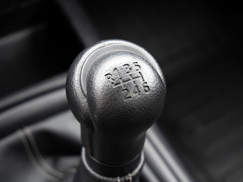 Fahrzeugansicht TOYOTA Hilux 2.4 D-4D Duty - Bild 18