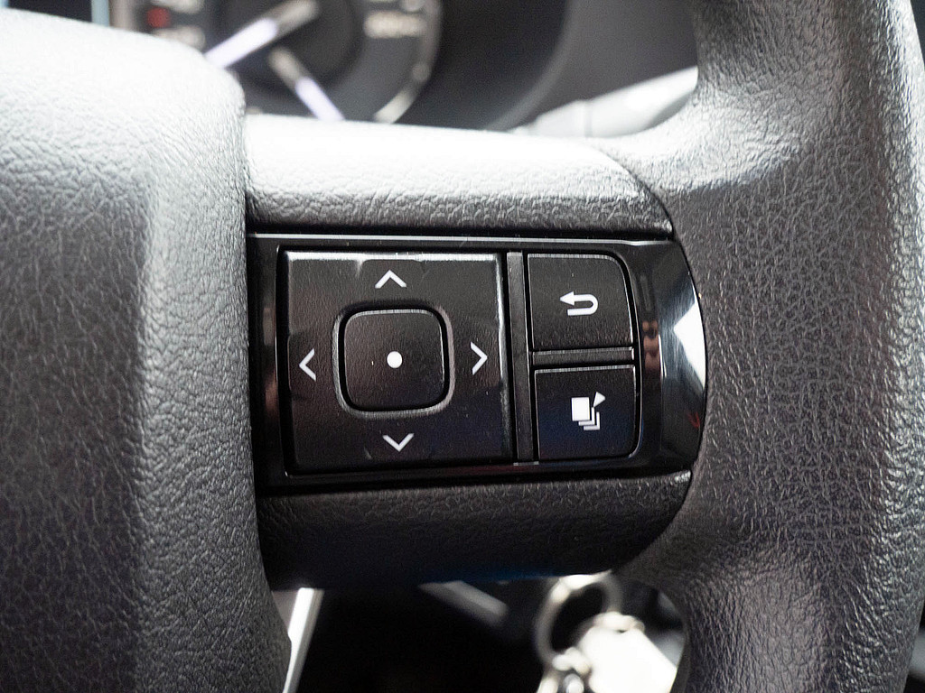 Fahrzeugansicht TOYOTA Hilux 2.4 D-4D Duty - Bild 20