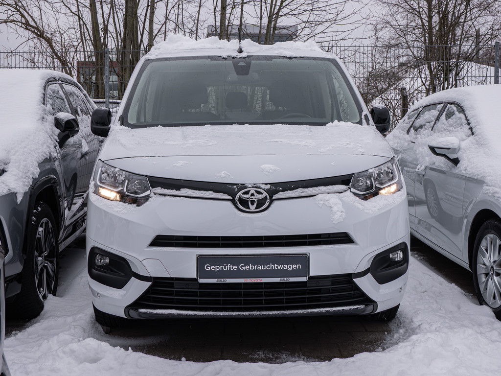 Fahrzeugansicht TOYOTA Proace City Verso 1.2 L1 Team D - Bild 12