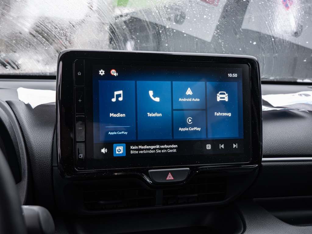 Fahrzeugansicht TOYOTA Yaris 1.5 Hybrid Teamplayer - Bild 7