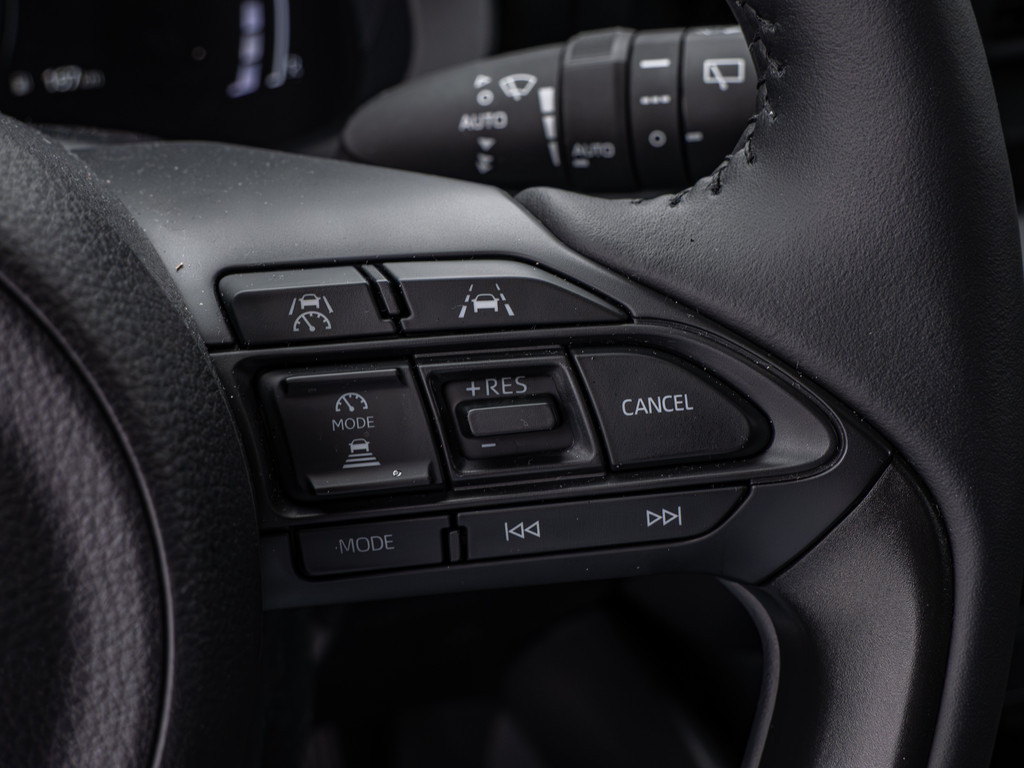 Fahrzeugansicht TOYOTA Yaris 1.5 Hybrid Teamplayer - Bild 24