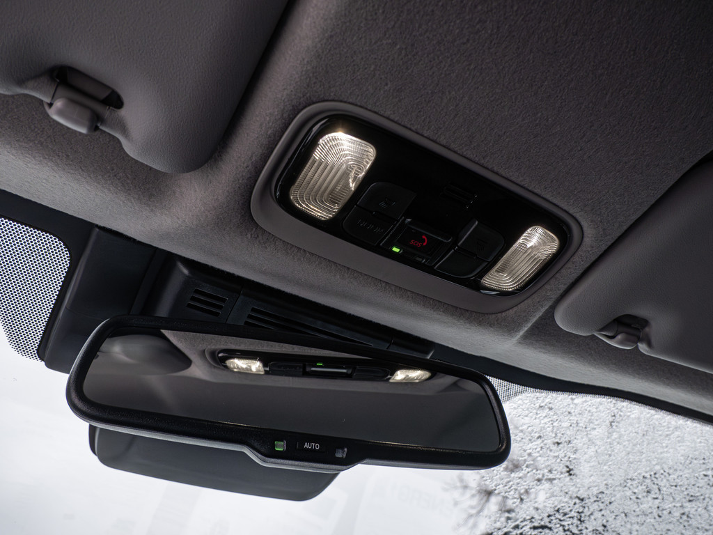 Fahrzeugansicht TOYOTA Yaris 1.5 Hybrid Teamplayer - Bild 18