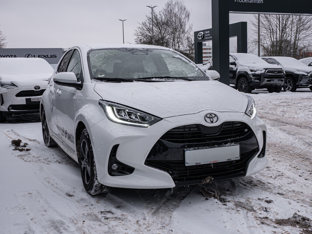 Fahrzeugansicht TOYOTA Yaris 1.5 Hybrid Teamplayer - Bild 23
