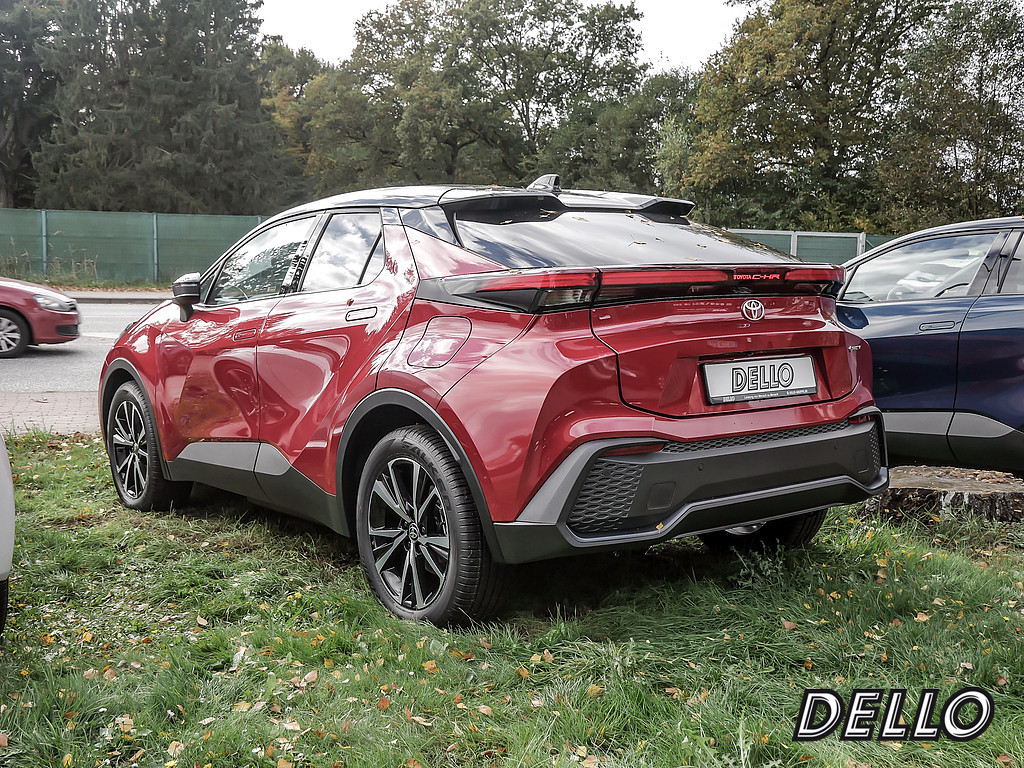 Fahrzeugansicht TOYOTA C-HR 2.0 Plug-In Hybrid FWD Team D - Bild 23
