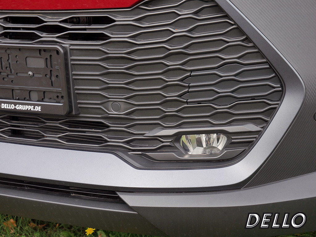 Fahrzeugansicht TOYOTA C-HR 2.0 Plug-In Hybrid FWD Team D - Bild 30