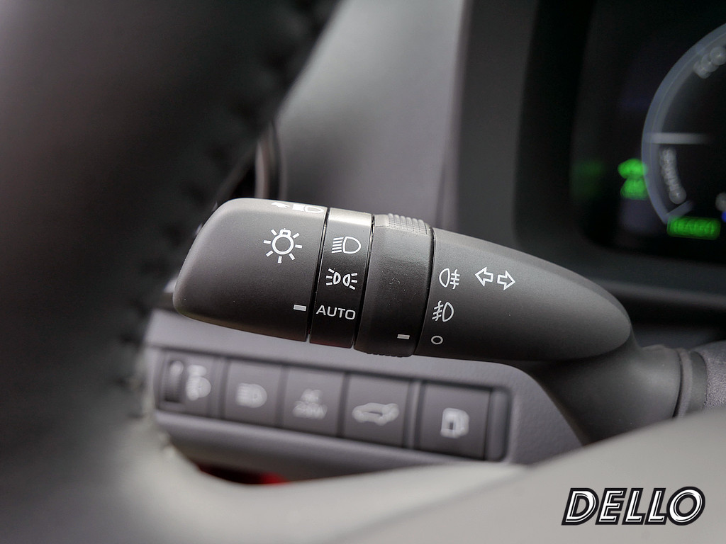 Fahrzeugansicht TOYOTA C-HR 2.0 Plug-In Hybrid FWD Team D - Bild 24