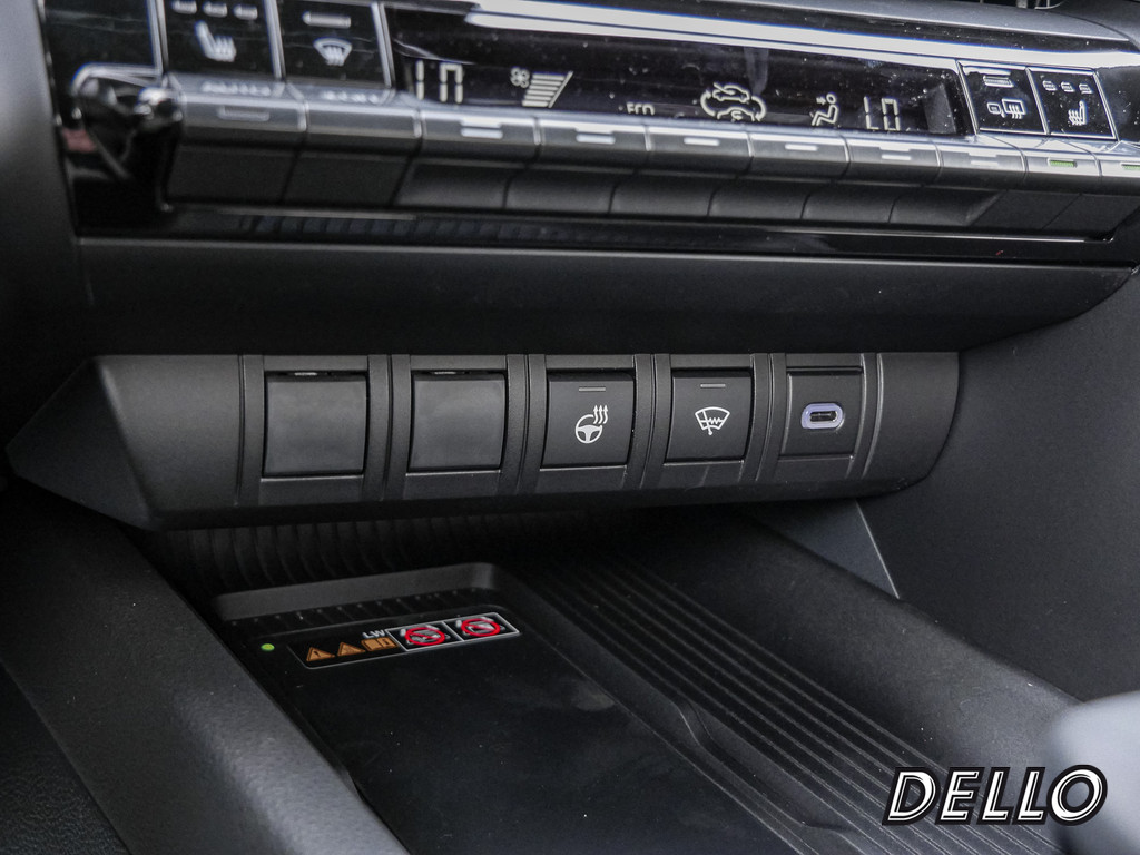 Fahrzeugansicht TOYOTA C-HR 1.8 Hybrid FWD Teamplayer - Bild 20