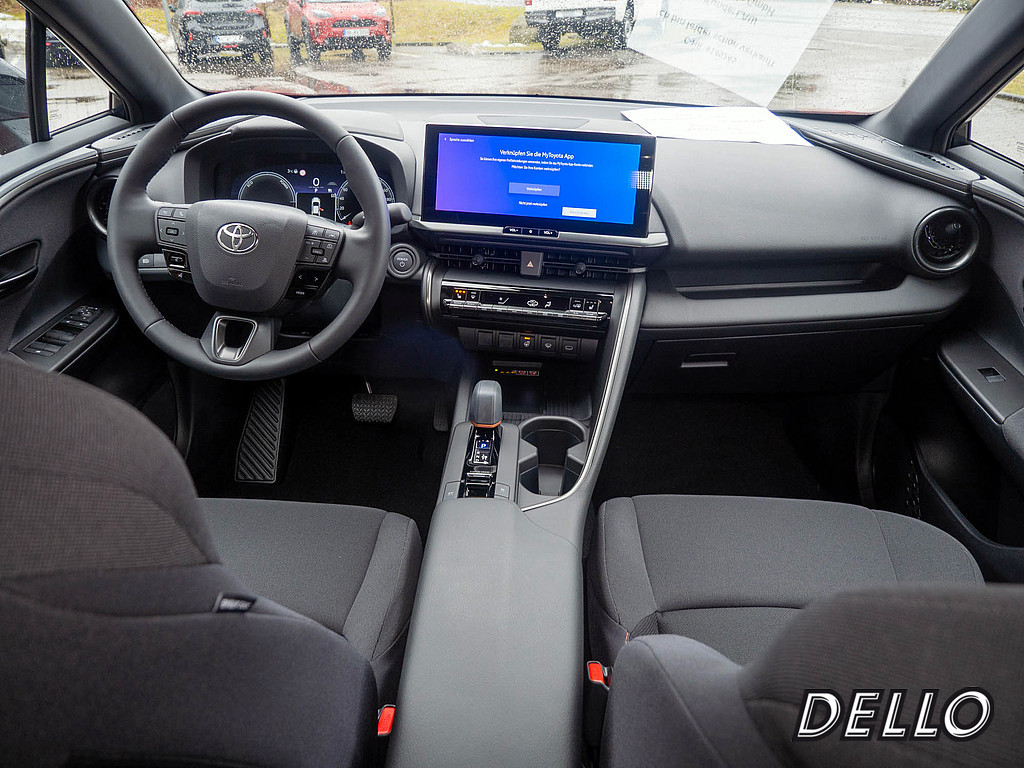 Fahrzeugansicht TOYOTA C-HR 1.8 Hybrid Teamplayer - Bild 4