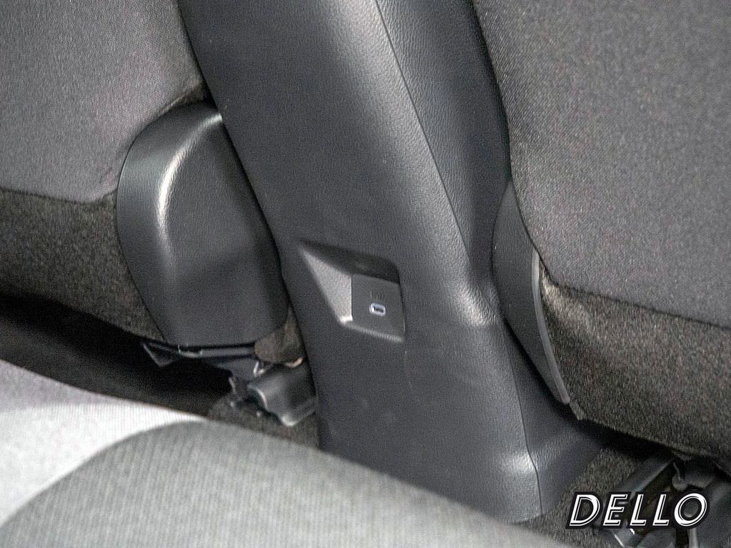 Fahrzeugansicht TOYOTA C-HR 1.8 Hybrid Teamplayer - Bild 7