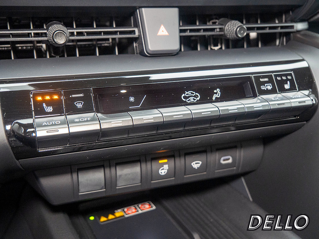 Fahrzeugansicht TOYOTA C-HR 1.8 Hybrid Teamplayer - Bild 21