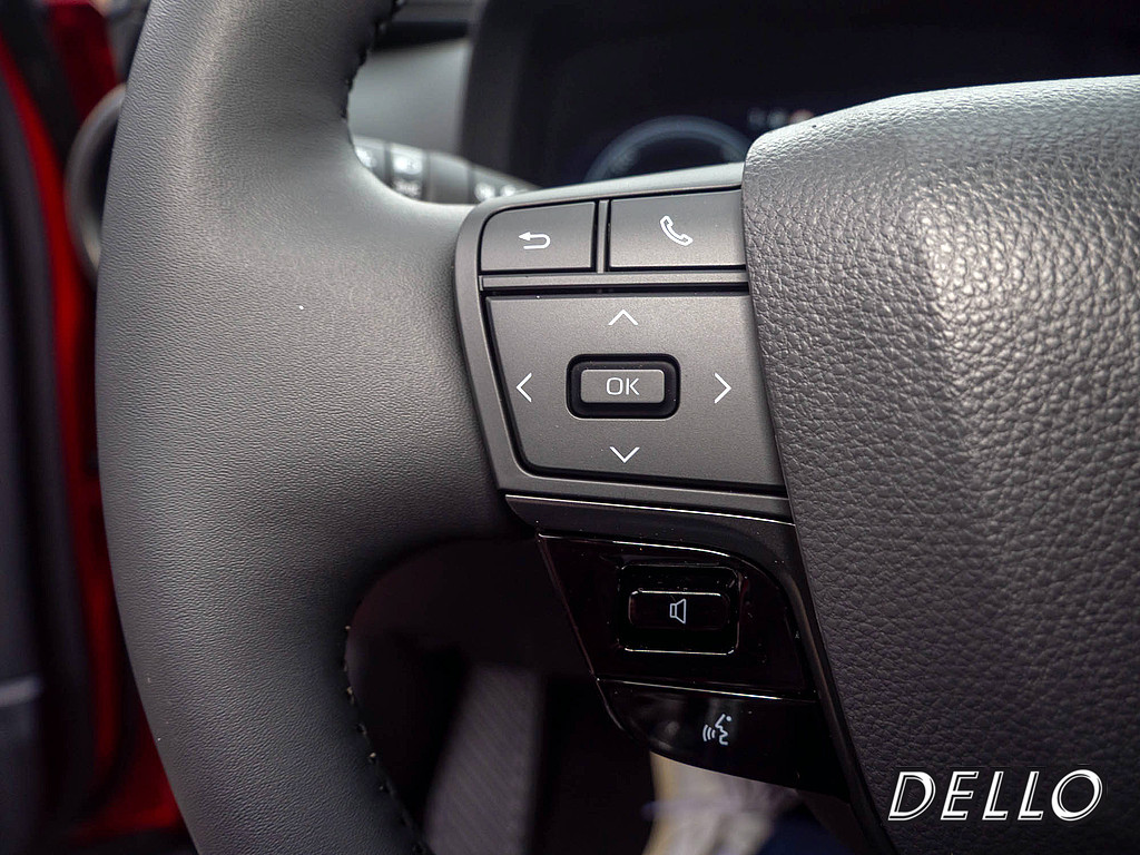 Fahrzeugansicht TOYOTA C-HR 1.8 Hybrid Teamplayer - Bild 28