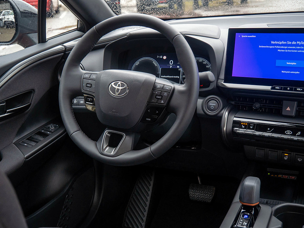 Fahrzeugansicht TOYOTA C-HR 1.8 Hybrid Teamplayer - Bild 5