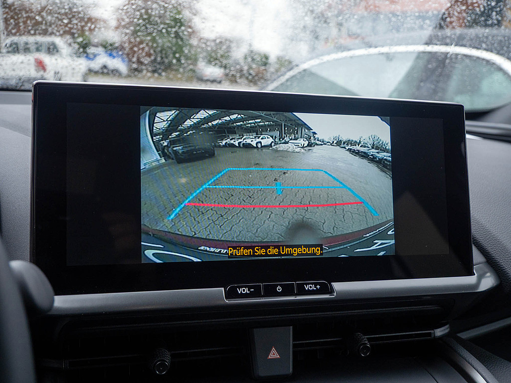 Fahrzeugansicht TOYOTA C-HR 1.8 Hybrid Teamplayer - Bild 17