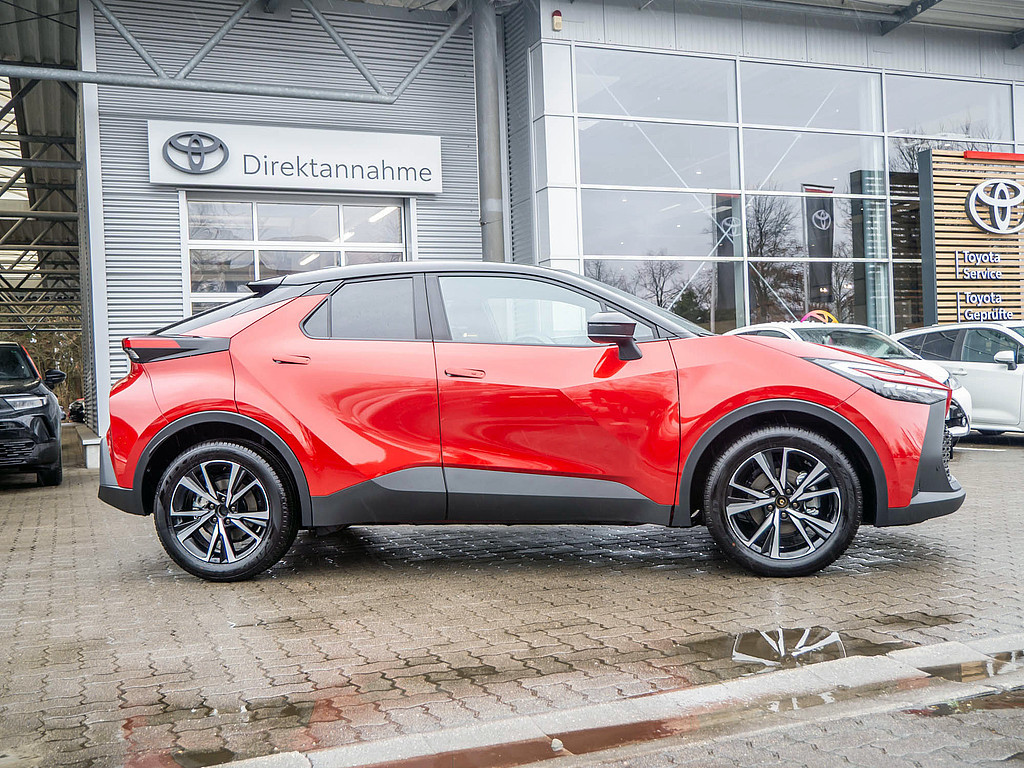 Fahrzeugansicht TOYOTA C-HR 1.8 Hybrid Teamplayer - Bild 34