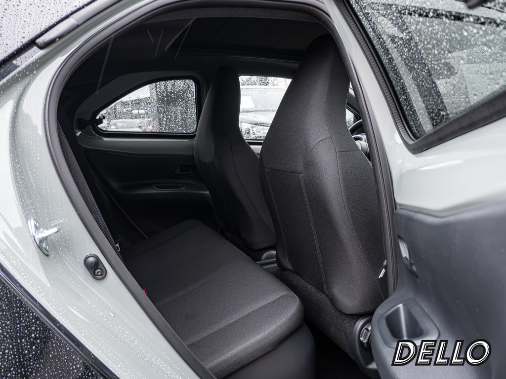 Fahrzeugansicht TOYOTA Aygo X 1.0 Teamplayer - Bild 5