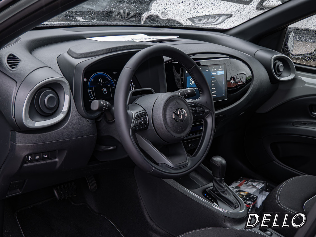 Fahrzeugansicht TOYOTA Aygo X 1.0 Teamplayer - Bild 32