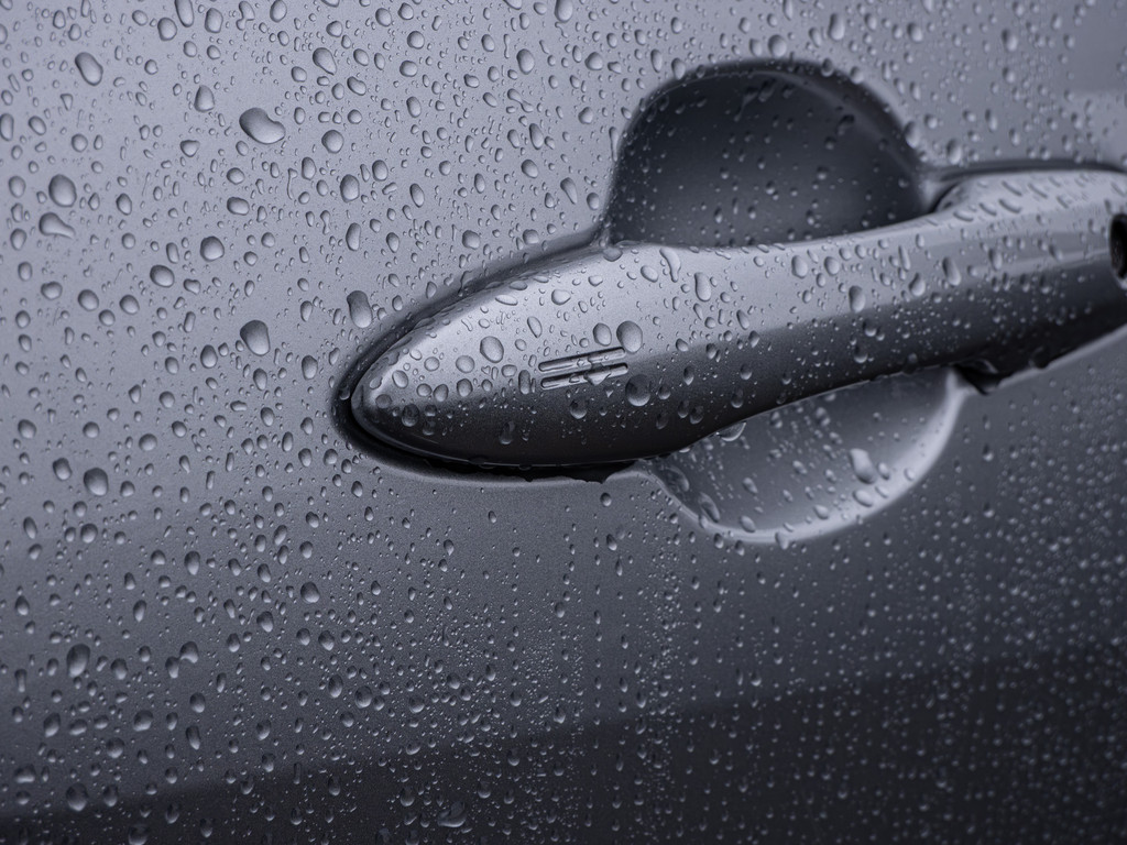 Fahrzeugansicht TOYOTA Yaris Hybrid 1.5 VVT-i Teamplayer - Bild 40