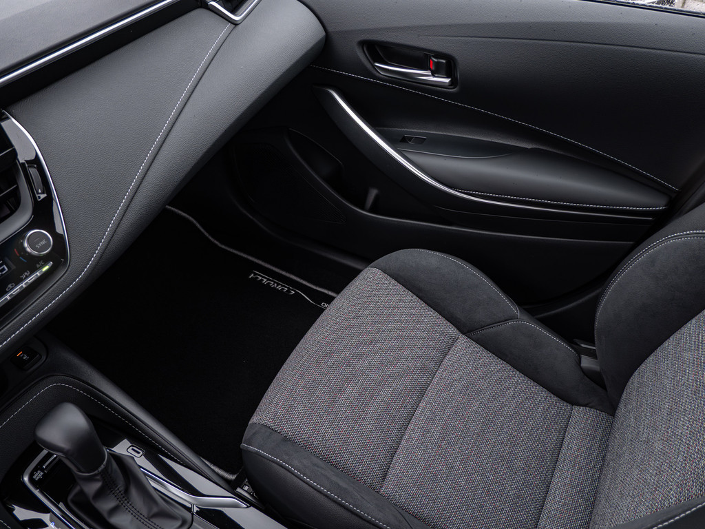 Fahrzeugansicht TOYOTA Corolla Touring Sports 2.0 Hybrid Teamplayer - Bild 20