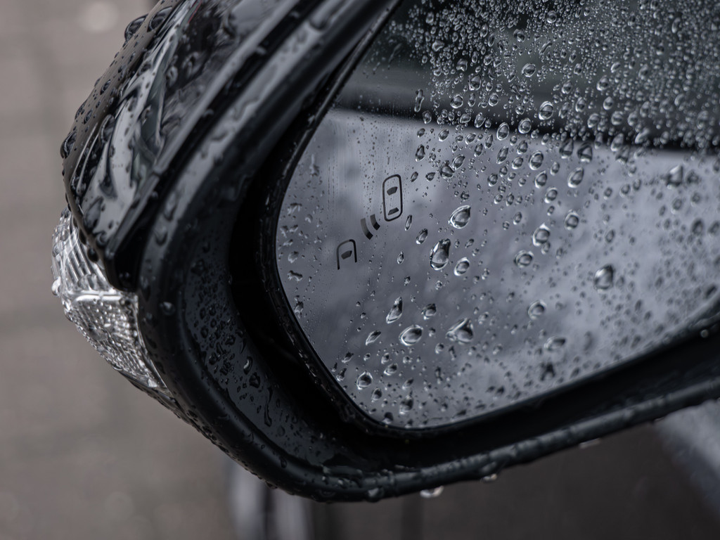 Fahrzeugansicht TOYOTA Corolla Touring Sports 2.0 Hybrid Teamplayer - Bild 39