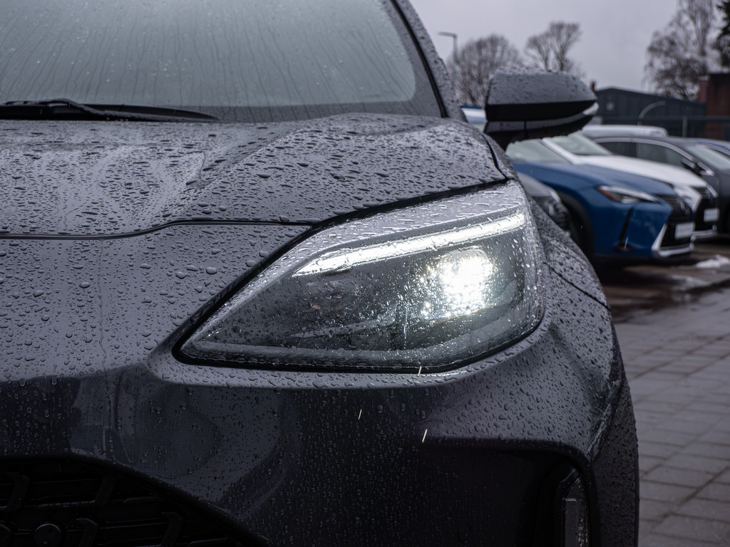 Fahrzeugansicht TOYOTA Yaris Cross Hybrid 1.5 VVT-i Team D - Bild 2