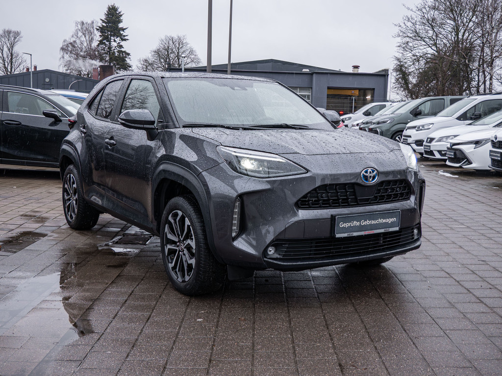 Fahrzeugansicht TOYOTA Yaris Cross Hybrid 1.5 VVT-i Team D - Bild 23
