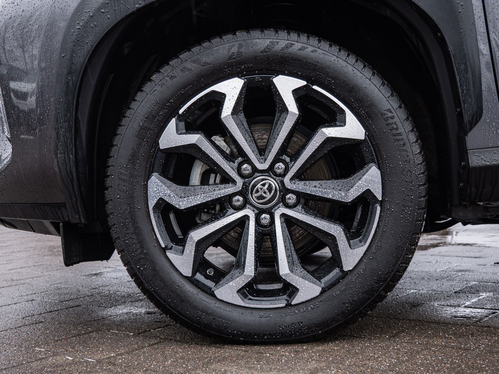 Fahrzeugansicht TOYOTA Yaris Cross Hybrid 1.5 VVT-i Team D - Bild 41