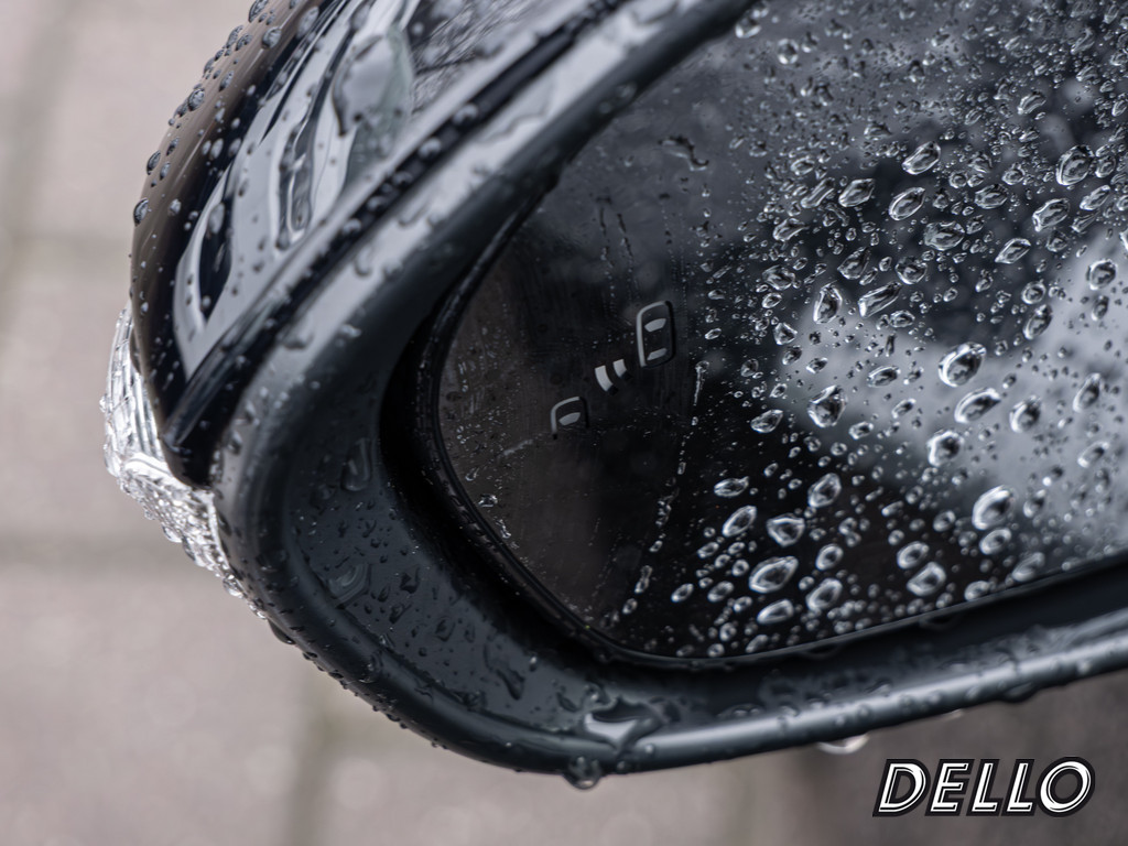 Fahrzeugansicht TOYOTA Corolla Touring Sports 1.8 Hybrid Teamplayer - Bild 2