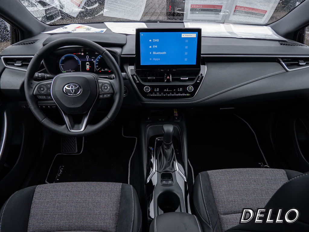 Fahrzeugansicht TOYOTA Corolla Touring Sports 1.8 Hybrid Teamplayer - Bild 6