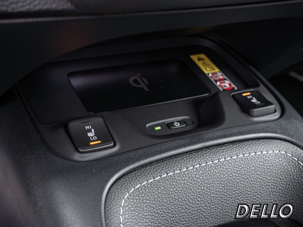 Fahrzeugansicht TOYOTA Corolla Touring Sports 1.8 Hybrid Teamplayer - Bild 17