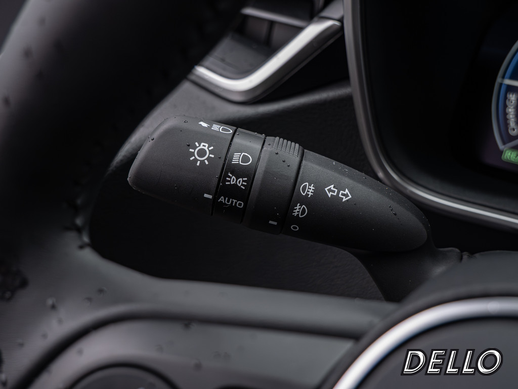 Fahrzeugansicht TOYOTA Corolla Touring Sports 1.8 Hybrid Teamplayer - Bild 26