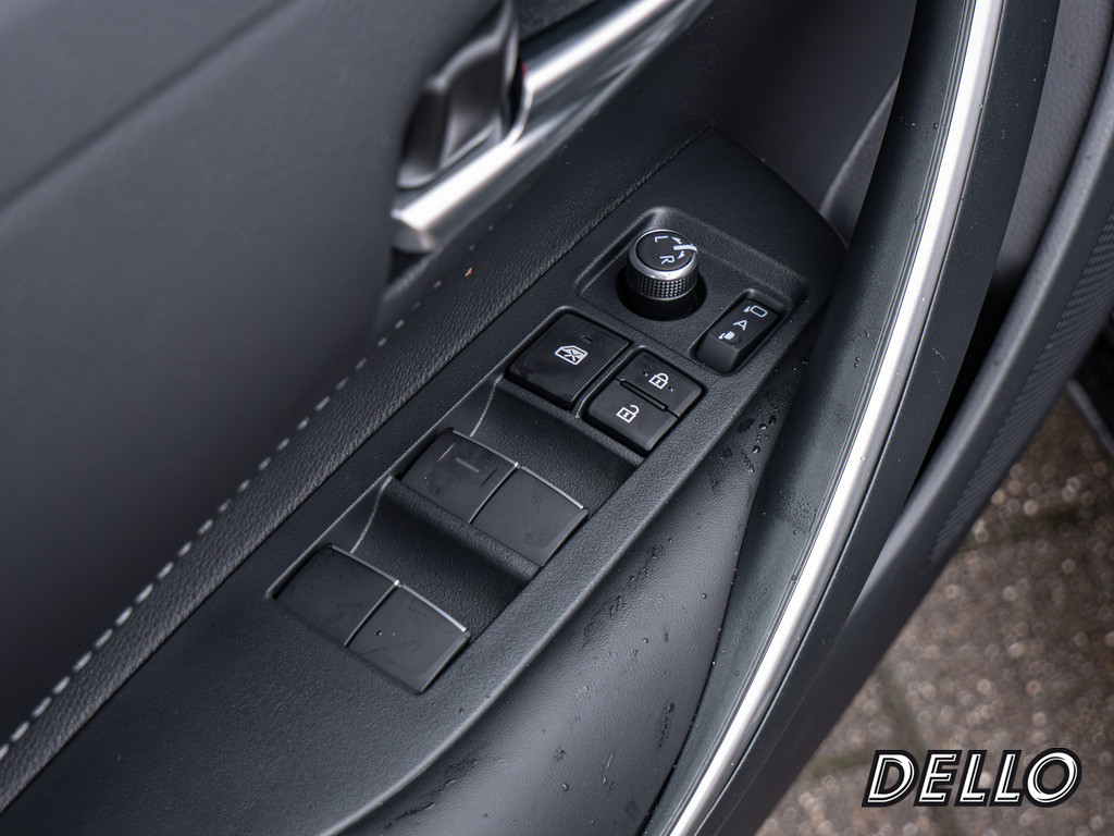 Fahrzeugansicht TOYOTA Corolla Touring Sports 1.8 Hybrid Teamplayer - Bild 32