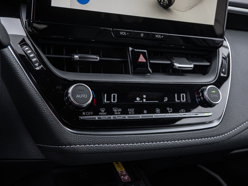 Fahrzeugansicht TOYOTA Corolla Touring Sports 1.8 Hybrid Teamplayer - Bild 16