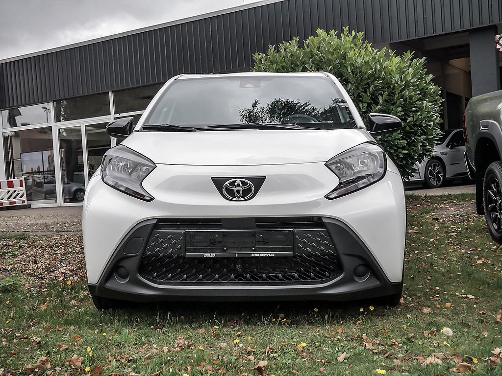 Fahrzeugansicht TOYOTA Aygo X 1.0 Play - Bild 12