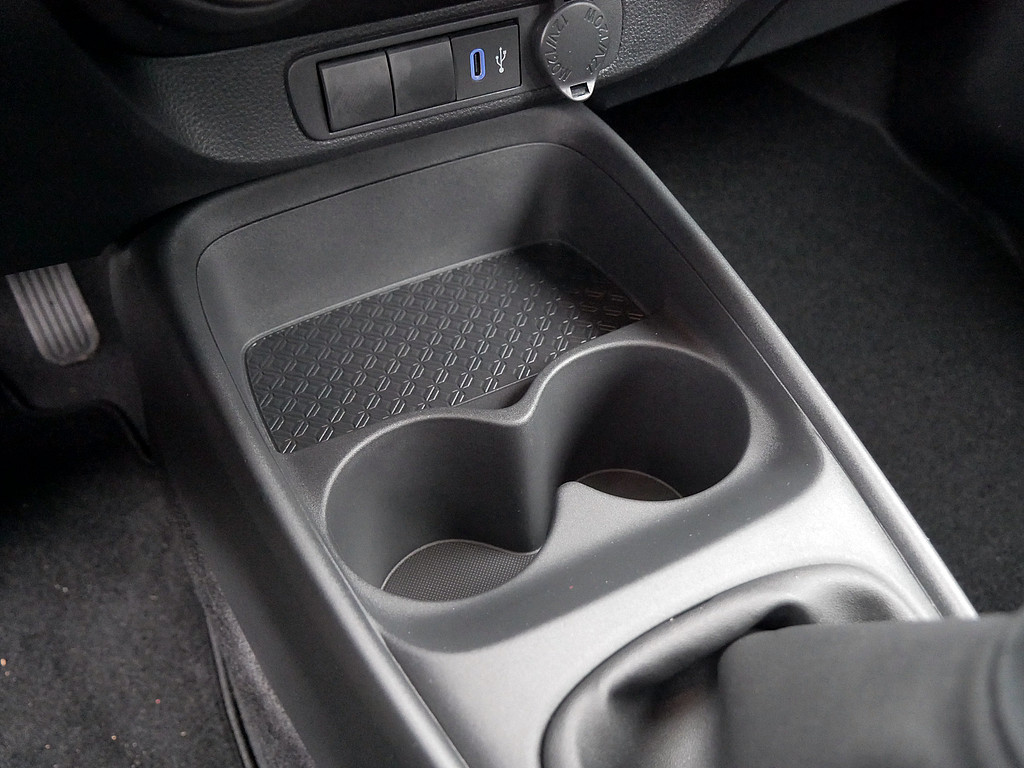 Fahrzeugansicht TOYOTA Aygo X 1.0 Play - Bild 15