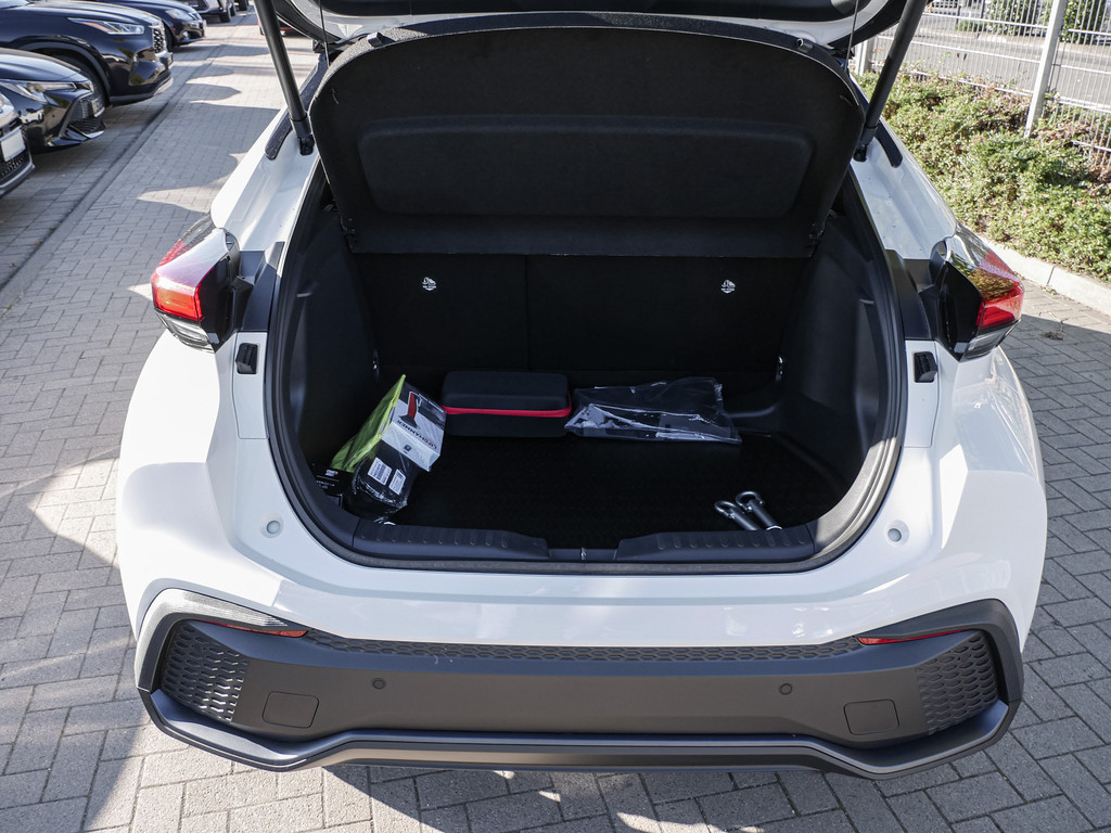 Fahrzeugansicht TOYOTA C-HR 1.8 Hybrid FWD Teamplayer - Bild 9